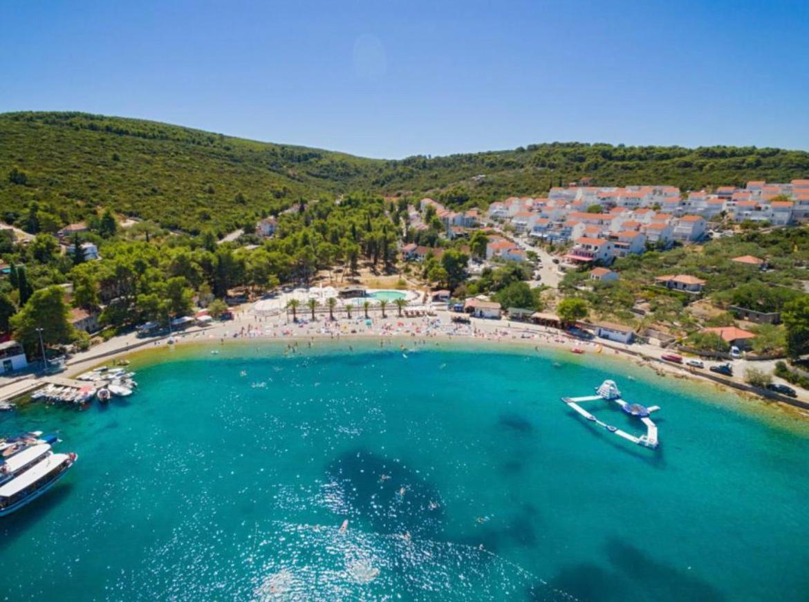 Apartman Ylli Nečujam Εξωτερικό φωτογραφία