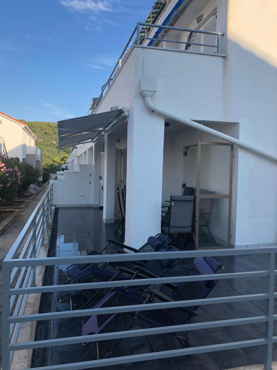 Apartman Ylli Nečujam Εξωτερικό φωτογραφία